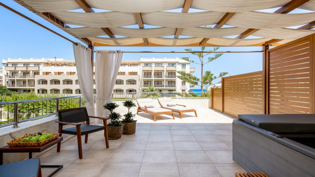 Premium Suite with Jacuzzi (5) at Theartemis Palace Conference Center